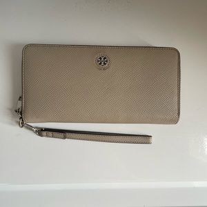 Tory Burch Wallet